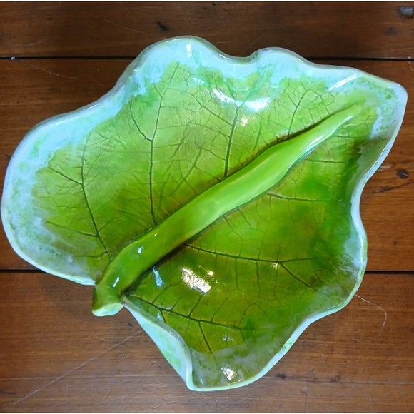 🍃🪴 Green Leaf Dish Bowl Vintage 🏺🍃 - Picture 1 of 5